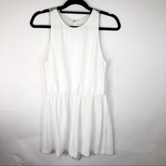 Alice + Olivia Jasper Lace Back Romper Sleeveless - Picture 6 of 7